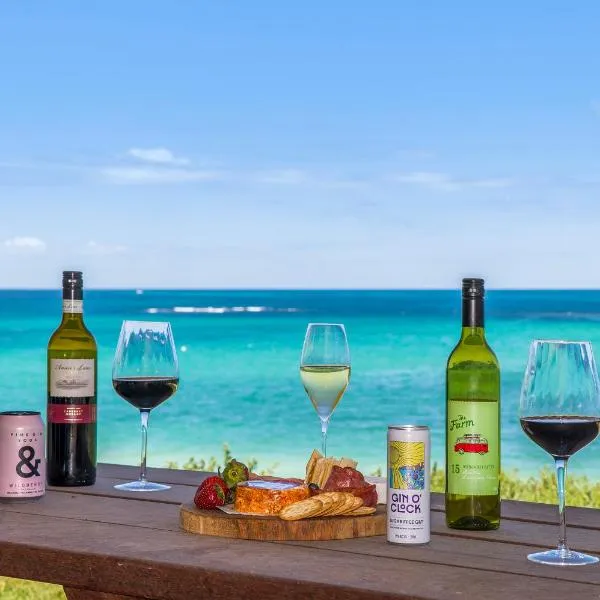 Ledge on the Beach - Nestled right by the waters edge, hotel v destinaci Ledge Point