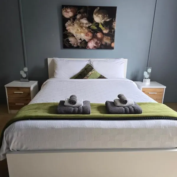 Royal Accommodation, hotel em Stratford