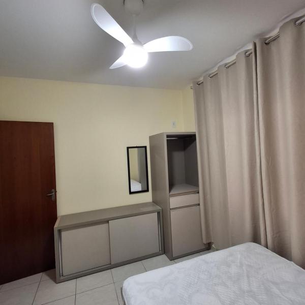 Casa aconchegante com churrasqueira, garagem e apenas 1 quadra e meia do mar, PARA NATAL e ANO NOVO, MÍNIMO 5 DIAS PARA ALUGAR - Foto 2