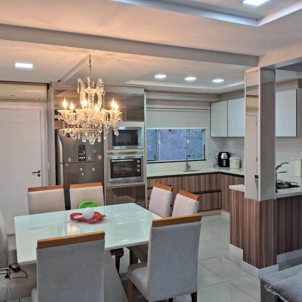 Casa com piscina, suite com hidro em Blumenau - Foto 4