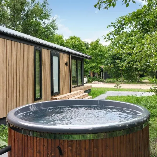 Stunning Home In Oud Gastel With Wifi, hotel in Oud-Gastel