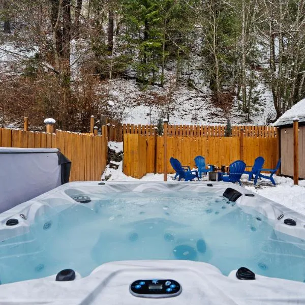 Historic Wallace Gem Hot Tub Walk Downtown, hotel en Wallace