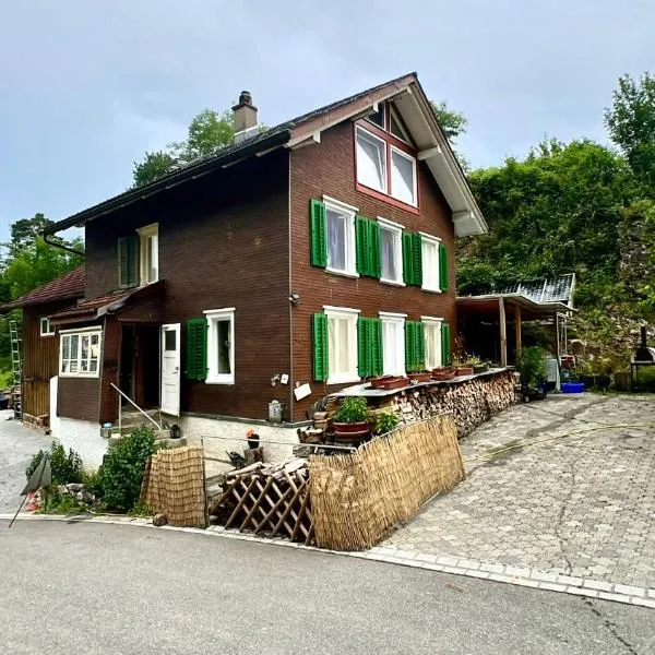 Private Room in an old Farmhouse near Vaduz, hotel in Sevelen