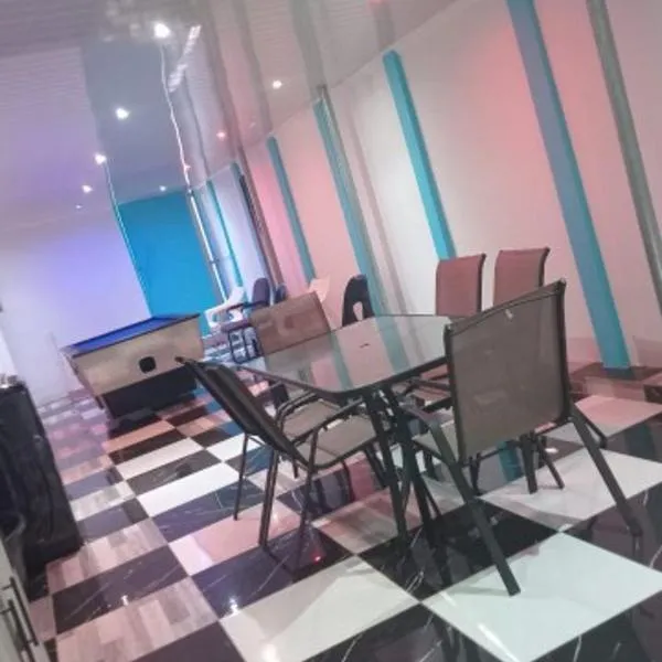 Neo & Ruks excellent Rooms, hotel en Goodwood