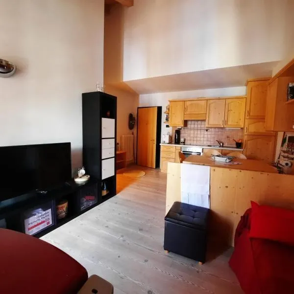 Appartamento la Fontana, hotel u gradu 'Cavedago'