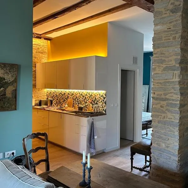 Cornanure - Characterful Studio in the Heart of the Medieval Town, hotell sihtkohas Saint-Yrieix-la-Perche