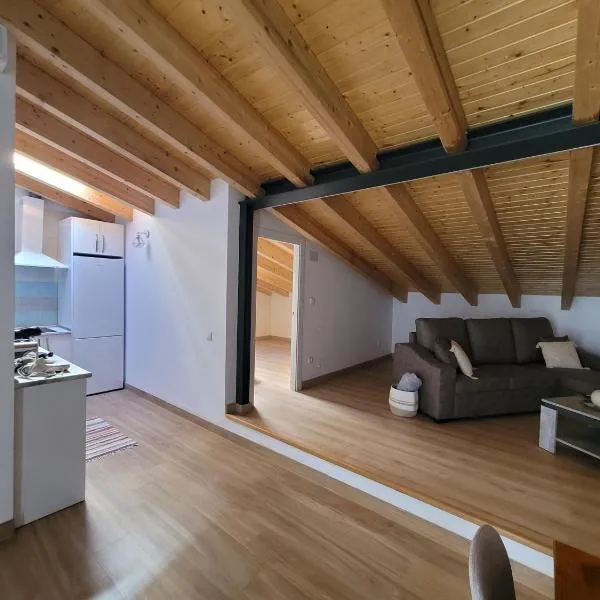 Gata Maitea- Apartamento Aita- Sierra Gata, hotell i Gata