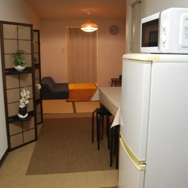 OsakaTengachaya station Private House1天下茶屋駅前貸切家2 – hotel w Osace