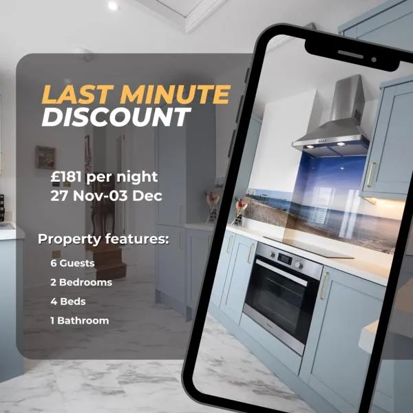 Luxury Georgian home, hot tub, sea view, private garden, sleeps 6, hotel in Bognor Regis