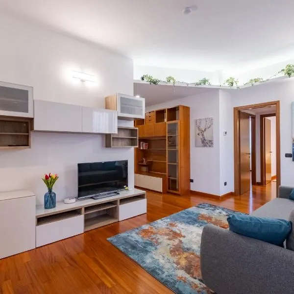 Trilocale Spazioso e Accogliente l 7 Ospiti I 2 Bagni I Box Incluso I A Niguarda: Milano'da bir otel