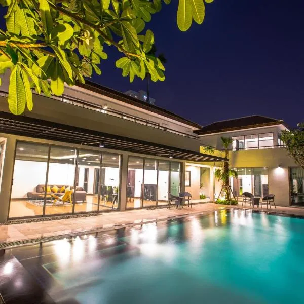 Villa Navin Beach Residence, hotel en Jomtien