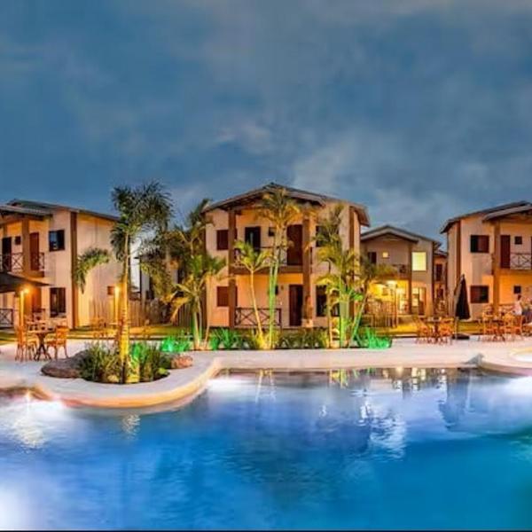 Sunshine Chalet - Luxury Stay in Santo Amaro - Pools, BBQ & AC - Foto 2