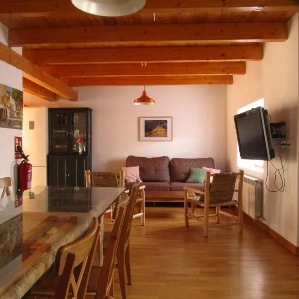 Casa Alejandra, hotel i Murchante