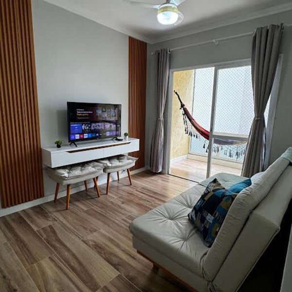 Apto lindo 2 dorm perto de tudo na praia da Enseada Guarujá