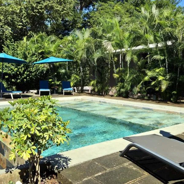 Tee-K Lodge Tamarindo, hotel en Tamarindo