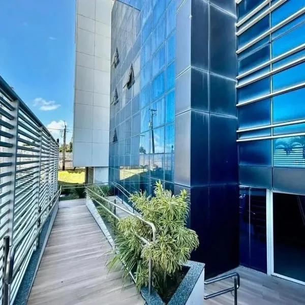 Fernando Pessoa Home Design - Flatsna Beira-Mar de Boa Viagem por Yolo, Hotel in Recife