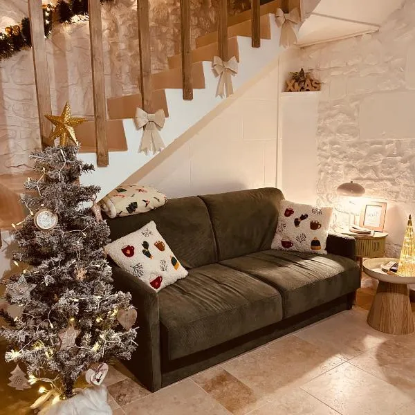 Parenthèse entre forêt et château、ピエールフォンのホテル