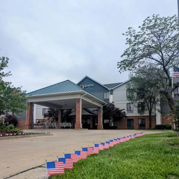 Quality Inn Warrensburg, hotel in Warrensburg
