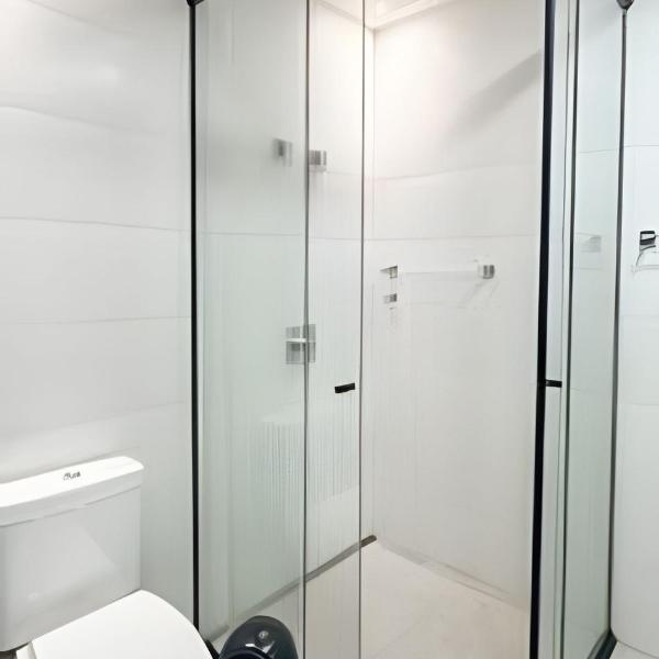 Stylish Loft Comfort and Impeccable Location - Foto 3