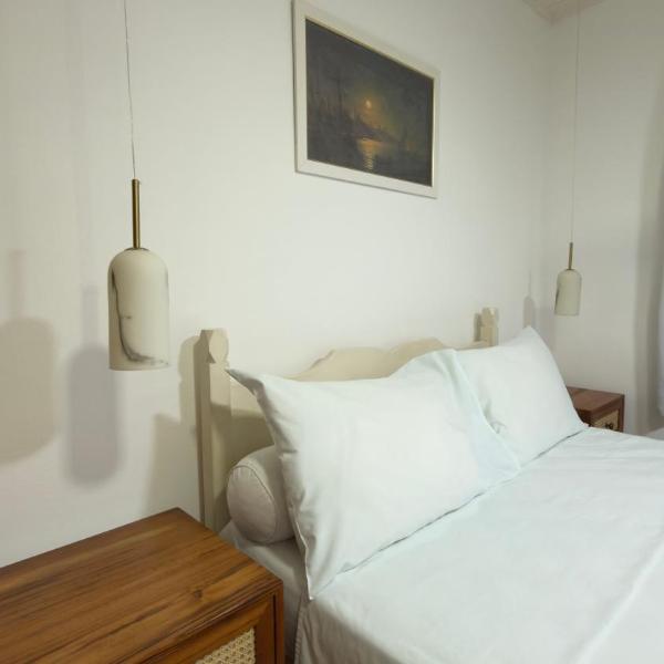 CASA PARATY - Sua CASA em PARATY - AR GARAGEM Wi-Fi BEM EQUIPADA
