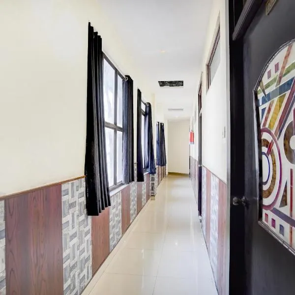 Collection O Jhalwar Road、コーターのホテル