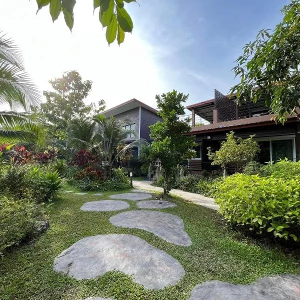 BaanSuanklaiKlungBangkrachao บ้านสวนใกล้กรุงบางกะเจ้า โรงแรมในพระประแดง