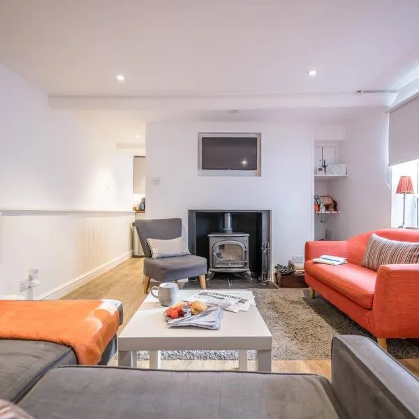 The Secret Cottage, Aldeburgh, hotel sa Aldeburgh