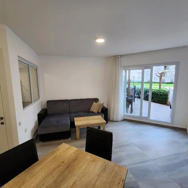 Exclusive Apartments in Thalassa Beach Resort, Hotel in Vokolidha