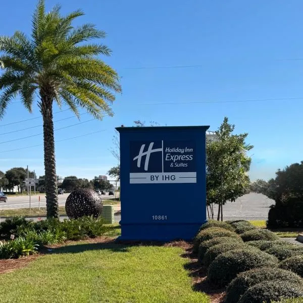 Viesnīca Holiday Inn Express & Suites Destin - Miramar Beach by IHG pilsētā Destina
