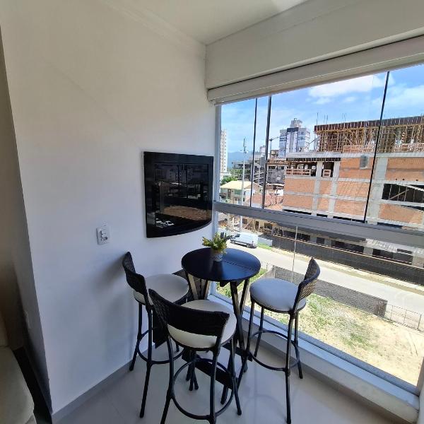 Confortável apto em Perequê com 2 vagas garagem - Foto 5