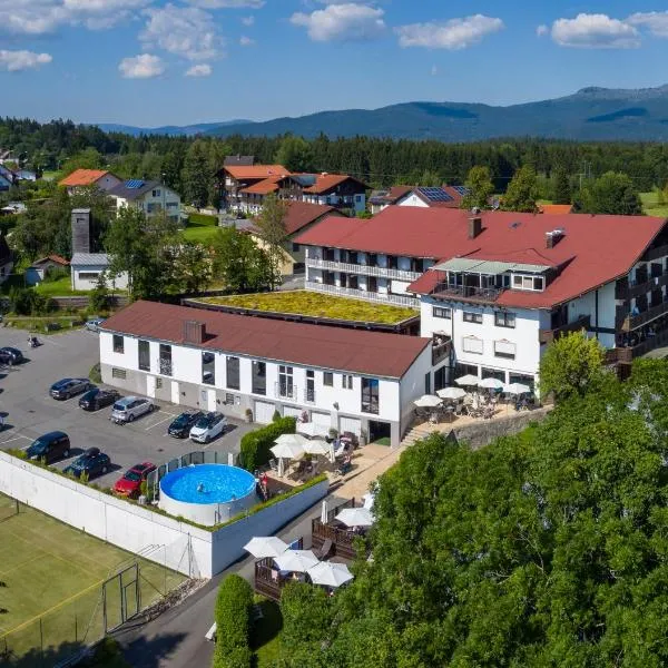 Hotel & Residence Hochriegel: Spiegelau şehrinde bir otel