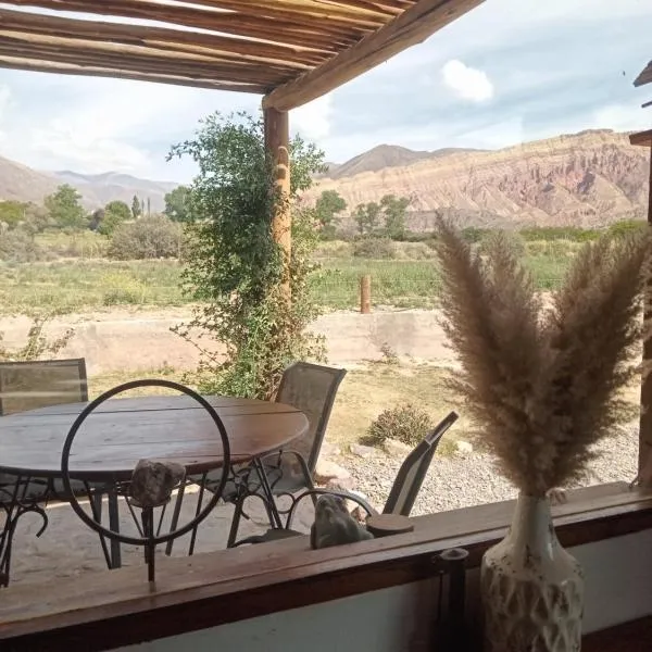 Cabañas La Nochera, hotel v destinaci Tilcara
