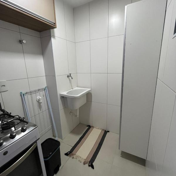 Quarto e sala, vista mar, 50m da praia de Ponta Verde - Foto 3