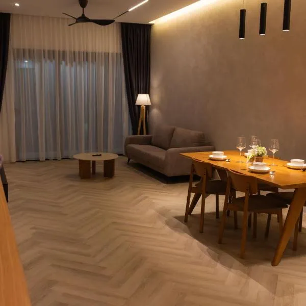 Rumaho Upton by Elica Kuching, Hotel in Kuching