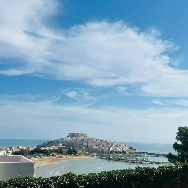 Apartamento vista al Mar y al Castillo, hotel i Peñíscola