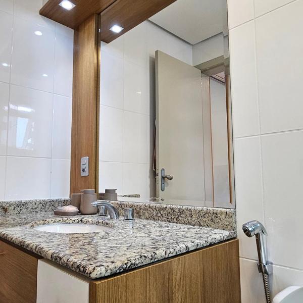 C160 Apartamento de 2 suítes com piscina na praia Cachoeira - Foto 3