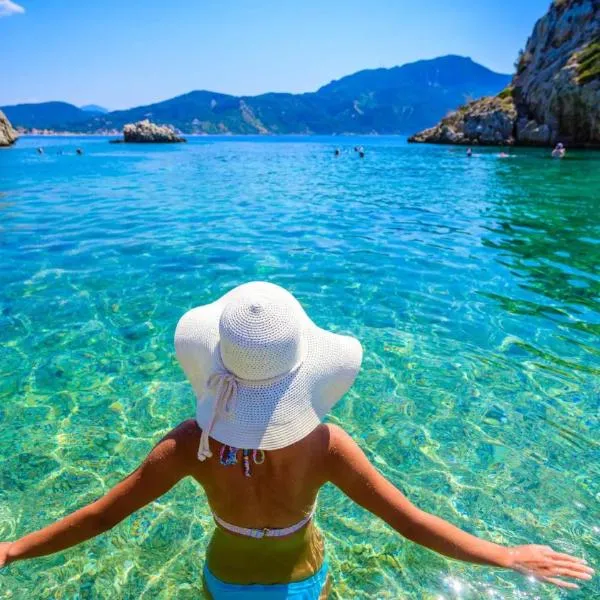 Bella Vista Beach Hotel, Hotel in Benitses