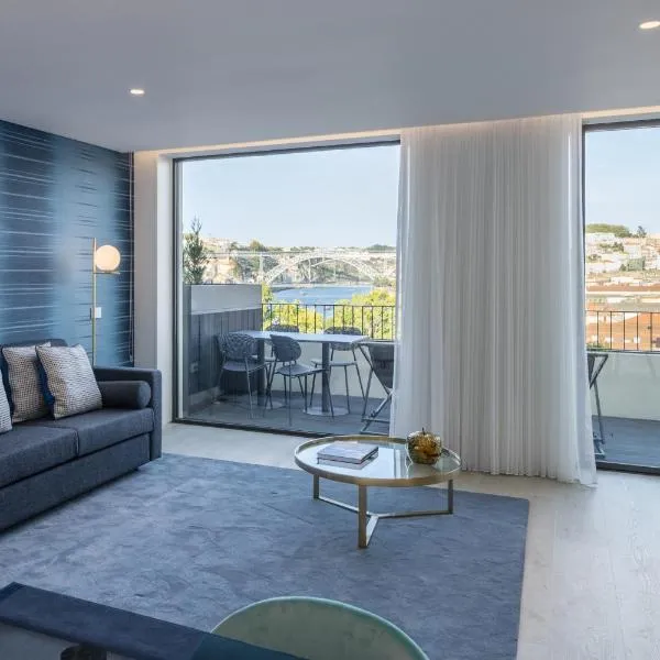 Land Roots Riverside Apartments, hotel in Vila Nova de Gaia
