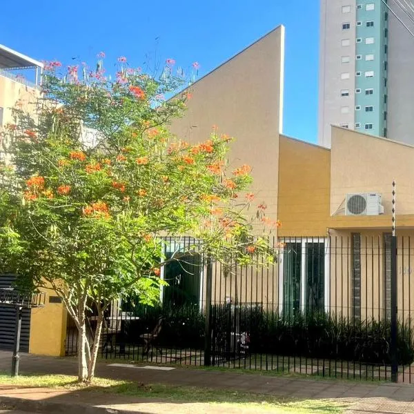 Pousada Vermont, hotel in Maringá