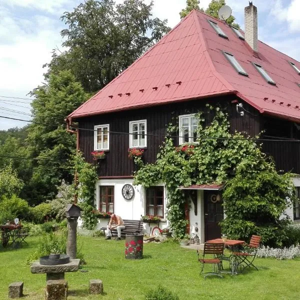 Pension Laura, hotel a Chřibská