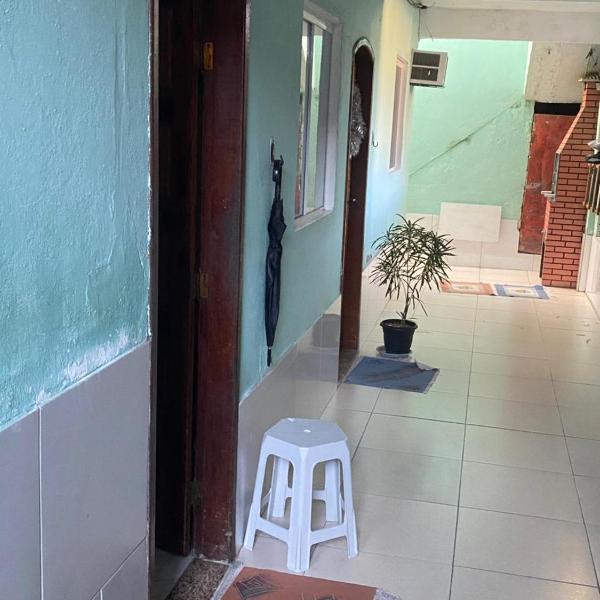 Casa nas Palmeiras rua da Lagoa composta por 2 quartos sala cozinha banheiro e uma varanda grande com uma churrasqueira MOBILIADA SUPER ACONCHEGANTE AMBIENTE FAMILIAR