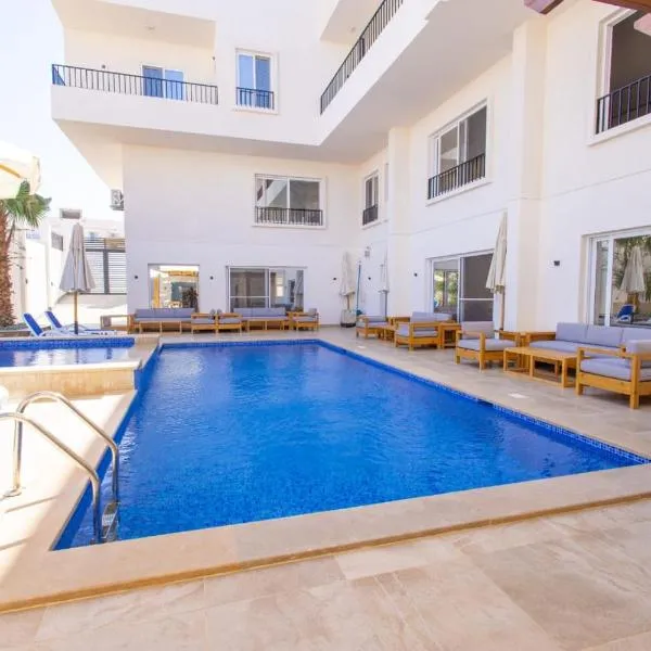 Family Nexus Hotel - Carefree, hotel in Hurghada