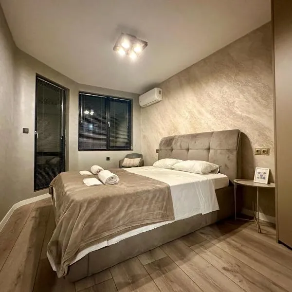 Casa Nova with Free Garage Parking, ξενοδοχείο στη Φιλιππούπολη