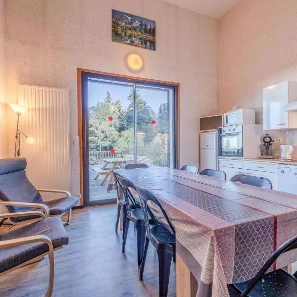 Apt Framboise Les Monts d'olmes, ξενοδοχείο σε Montferrier