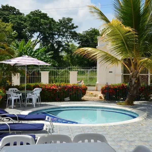 Condominio Atlantis, hotel en Coveñas