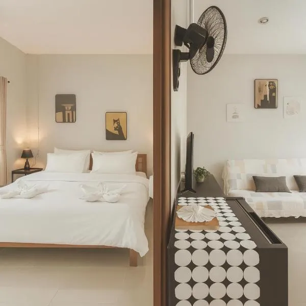 Yada House s&s, hotel v destinaci Nai Yang pláž