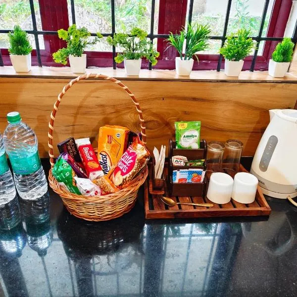 Harichandhanam Inn - Entire Flat, Ground Floor, 200m From East Nada Guruvayur, Hotel in Guruvāyūr