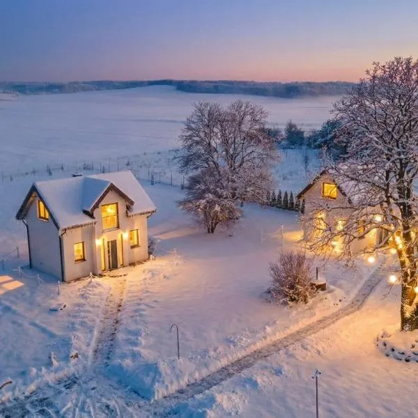 Nuka House - Teatr Natury z Jacuzzi, hotel in Łąka Prudnicka