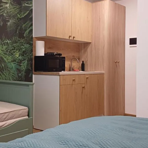 West Harbor Inn Apartments, hotel sa Klaipėda