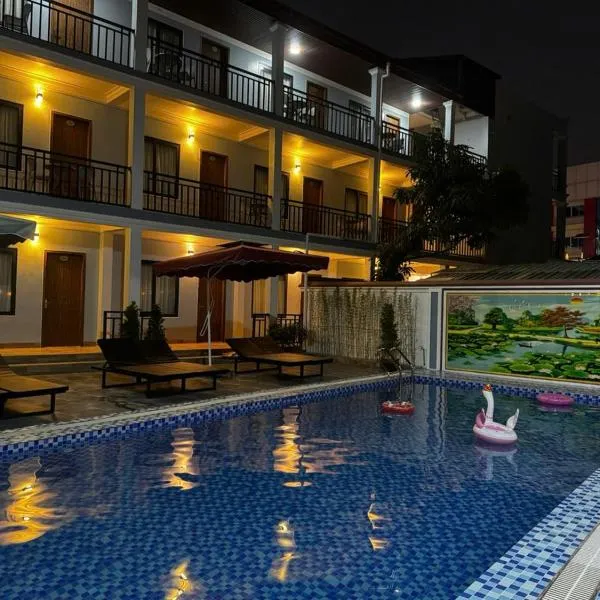 Avenue Hotel VangVieng, ξενοδοχείο σε Vang Vieng